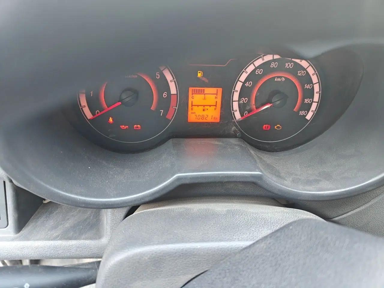 CHANGAN KAICHENG Xingka 2019 1.5L Base Double-Cab Pickup Truck DAM15R1 — миниатюра 12