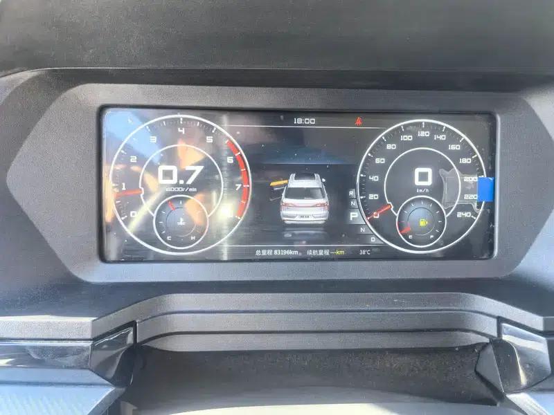 Venucia Star 2022 260T Automatic Star Edition — миниатюра 8