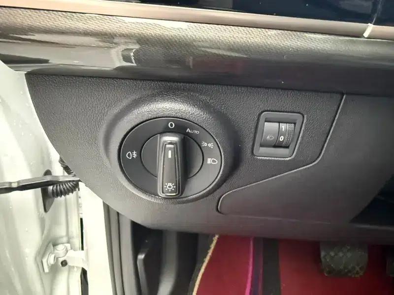 Jetta VS7 2023 280TSI Automatic High-Gloss Enjoy Edition — миниатюра 19
