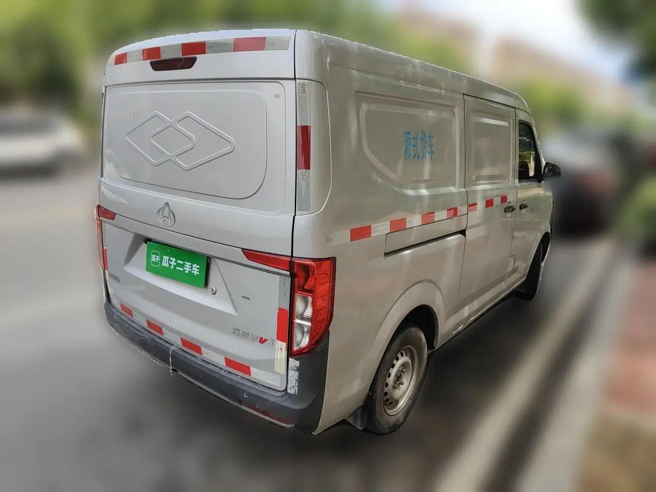 CHANGAN KUAYUE Xing V3 2022 1.5L Gasoline Enjoyment Model 2-Seat Van JL473QH — миниатюра 6