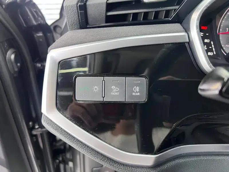 Audi Q3 2022 35 TFSI Fashion Dynamic Edition — миниатюра 17