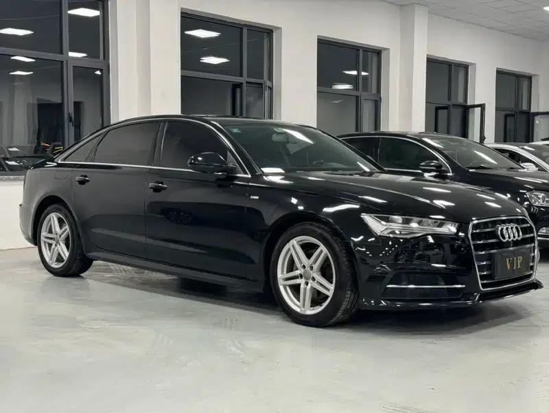 Audi A6L 2018 30th Anniversary Edition 30 FSI Fashion Model — миниатюра 3