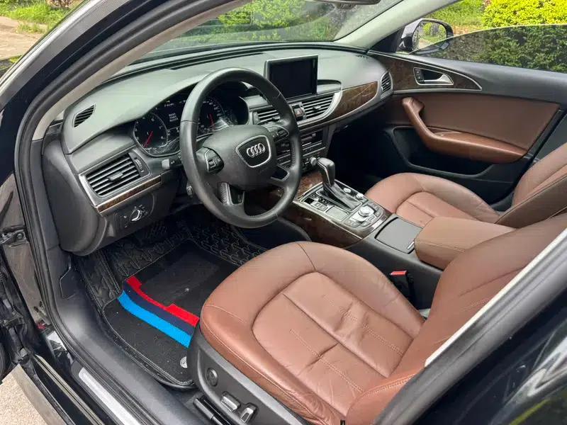 Audi A6L 2018 30th Anniversary Edition 35 TFSI Fashion Model — миниатюра 13