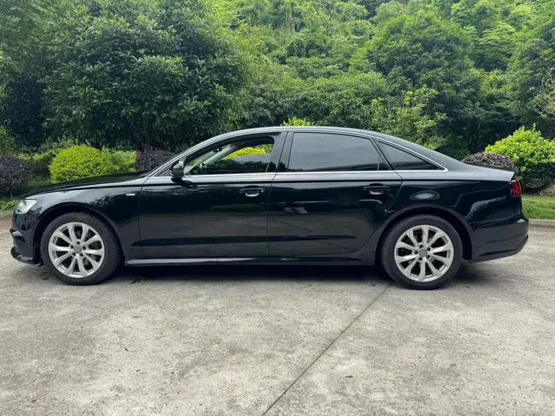 Audi A6L 2018 30th Anniversary Edition 35 TFSI Fashion Model — миниатюра 4