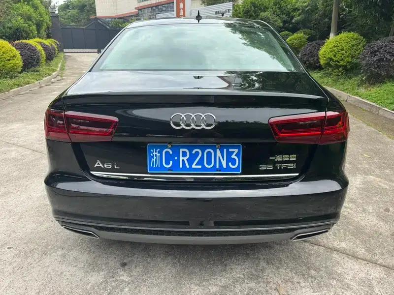 Audi A6L 2018 30th Anniversary Edition 35 TFSI Fashion Model — миниатюра 6