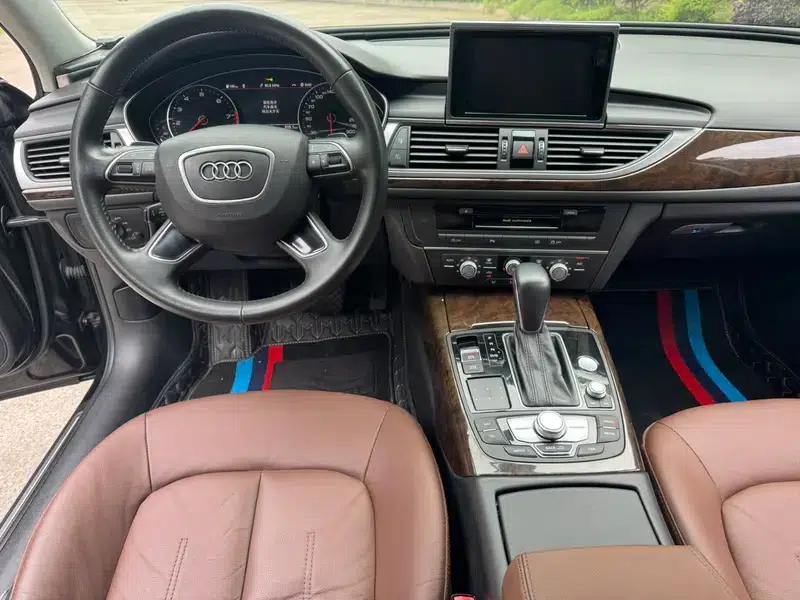 Audi A6L 2018 30th Anniversary Edition 35 TFSI Fashion Model — миниатюра 10