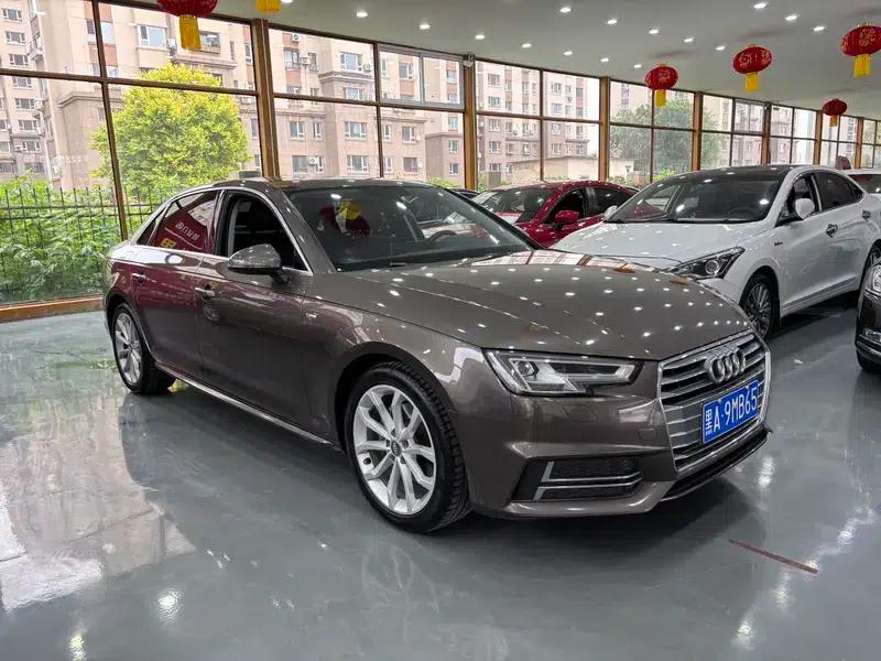 Audi A4L 2018 30th Anniversary Edition 40 TFSI Fashion Model — миниатюра 3