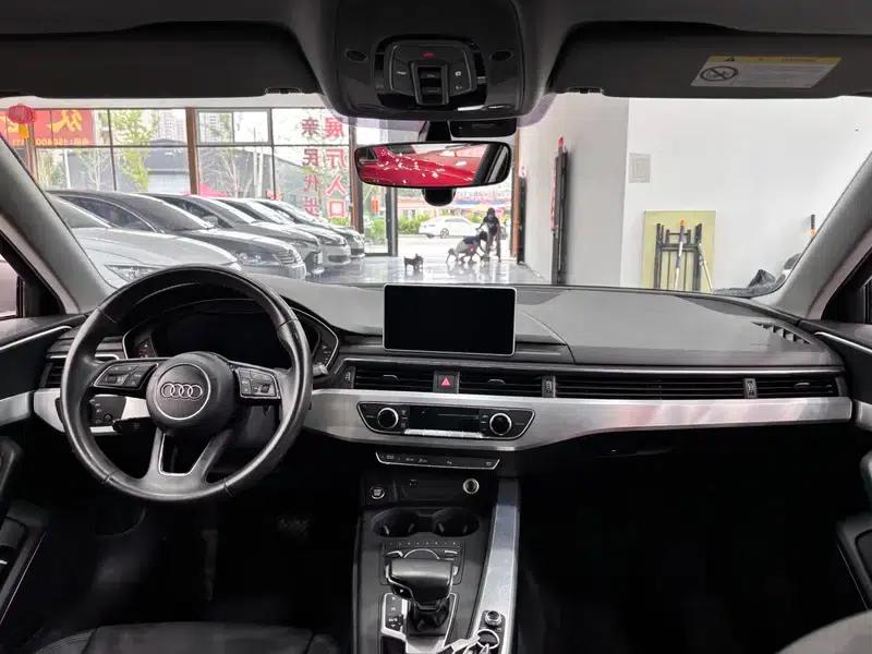 Audi A4L 2018 30th Anniversary Edition 40 TFSI Fashion Model — миниатюра 7