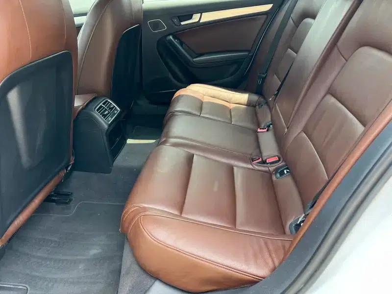 Audi A4L 2016 35 TFSI Classic Edition Automatic Standard Model — миниатюра 16