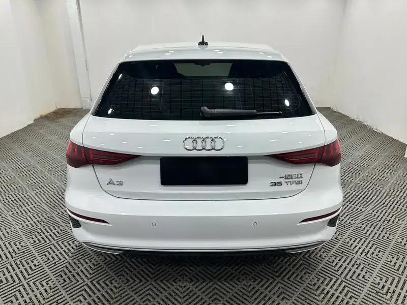 Audi A3 2022 Sportback 35 TFSI Progressive Sport — миниатюра 5