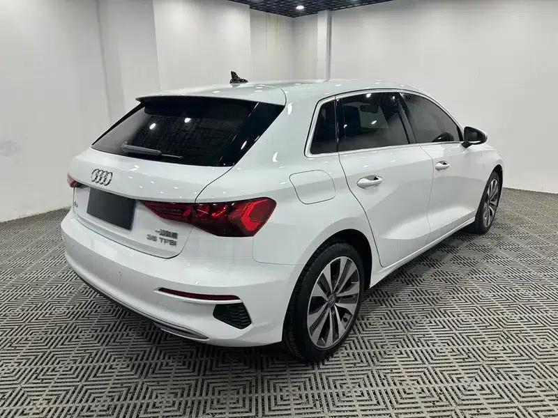 Audi A3 2022 Sportback 35 TFSI Progressive Sport — миниатюра 6