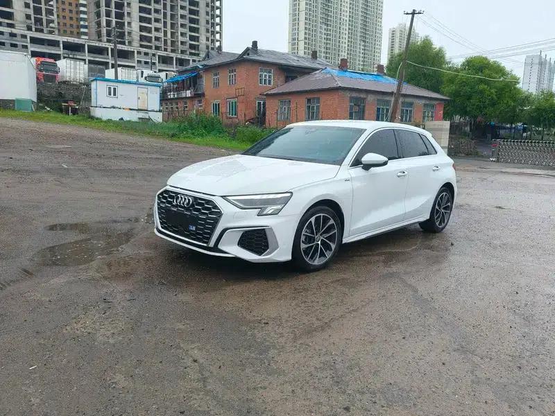 Audi A3 2022 Sportback 35 TFSI Progressive Sport — миниатюра 1