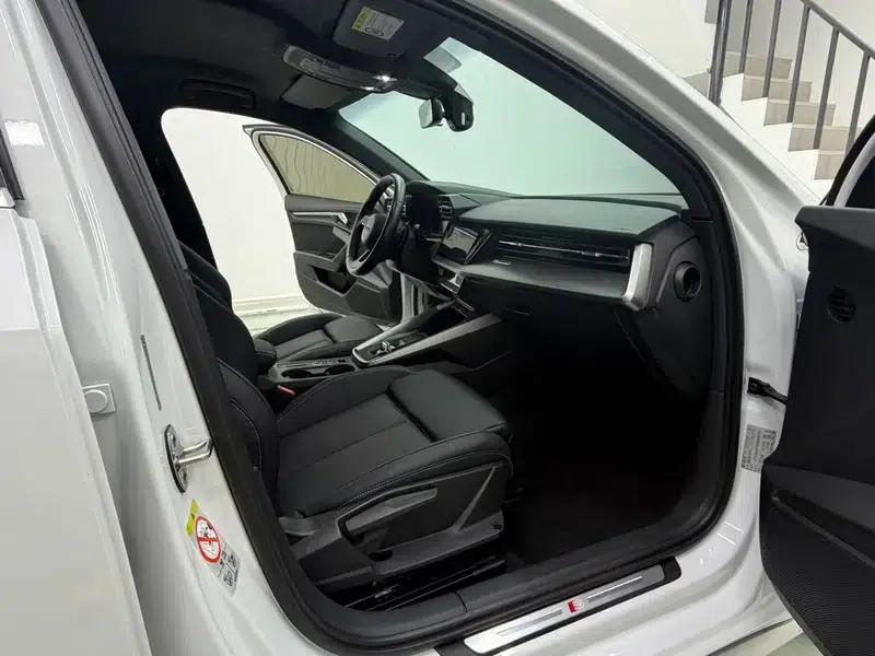 Audi A3 2022 Sportback 35 TFSI Progressive Sport — миниатюра 15