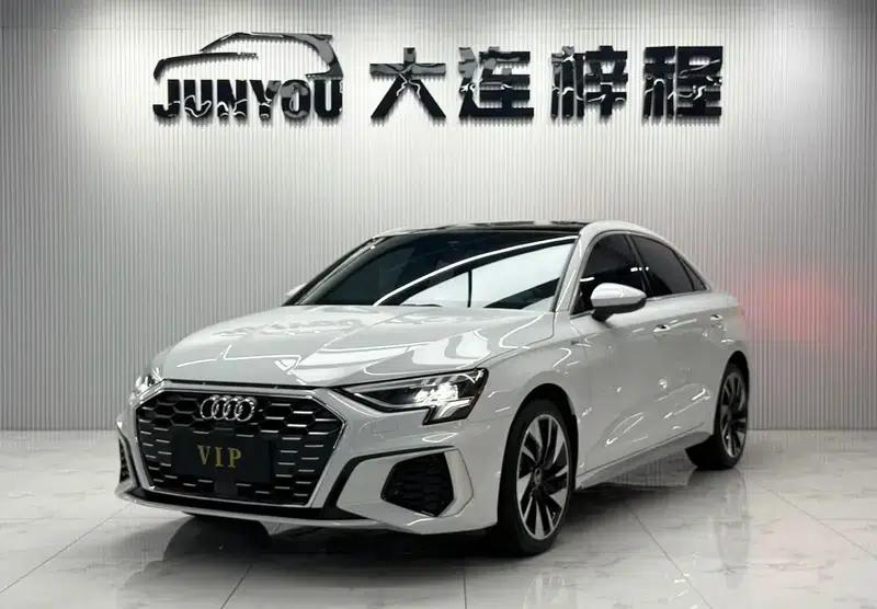 2023 Audi A3 A3L Limousine 35 TFSI Fashion Sport — миниатюра 1