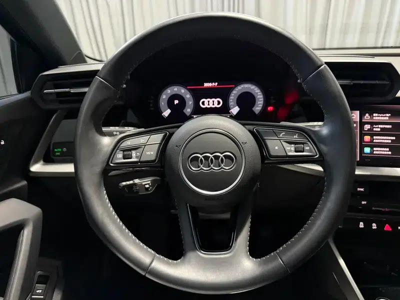 Audi A3 2022 Sportback 35 TFSI Fashion Sport — миниатюра 11