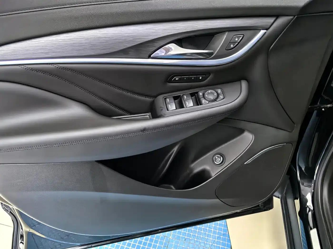 Enclave 2022 652T AWD Premium 7-seater — миниатюра 12