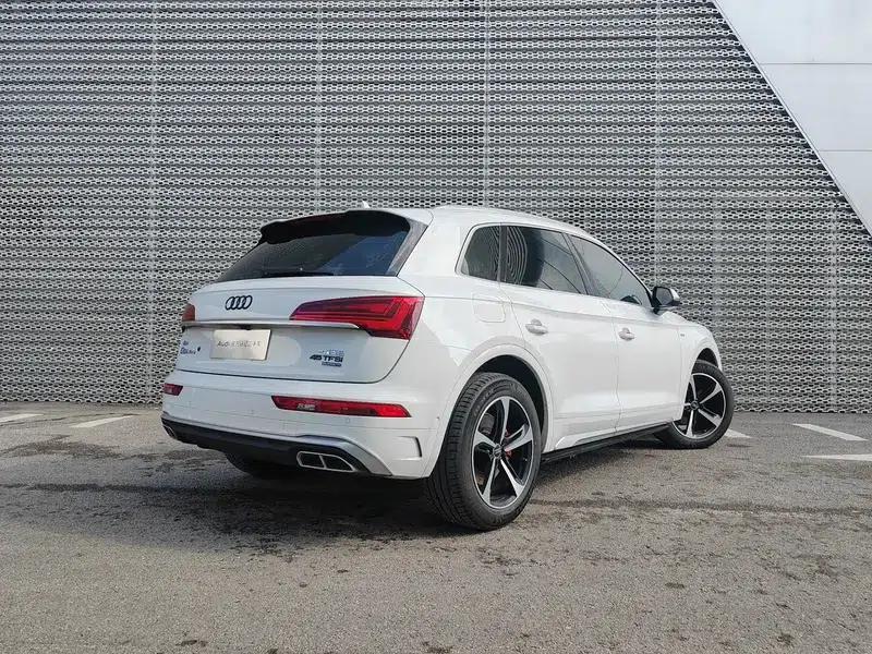 Audi Q5L 2022 40T Luxury Dynamic — миниатюра 4