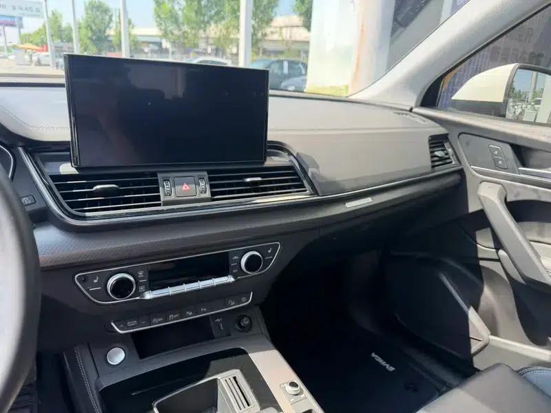 Audi Q5L 2022 40T Luxury Dynamic — миниатюра 7