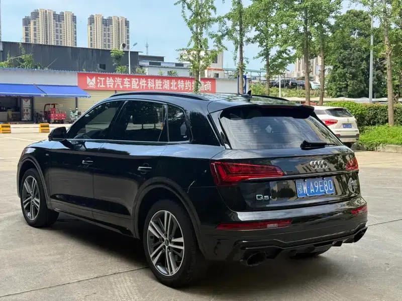 Audi Q5L 2023 40T Luxury Dynamic — миниатюра 4
