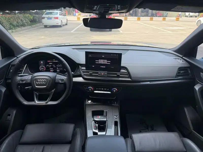 Audi Q5L 2023 40T Luxury Dynamic — миниатюра 7