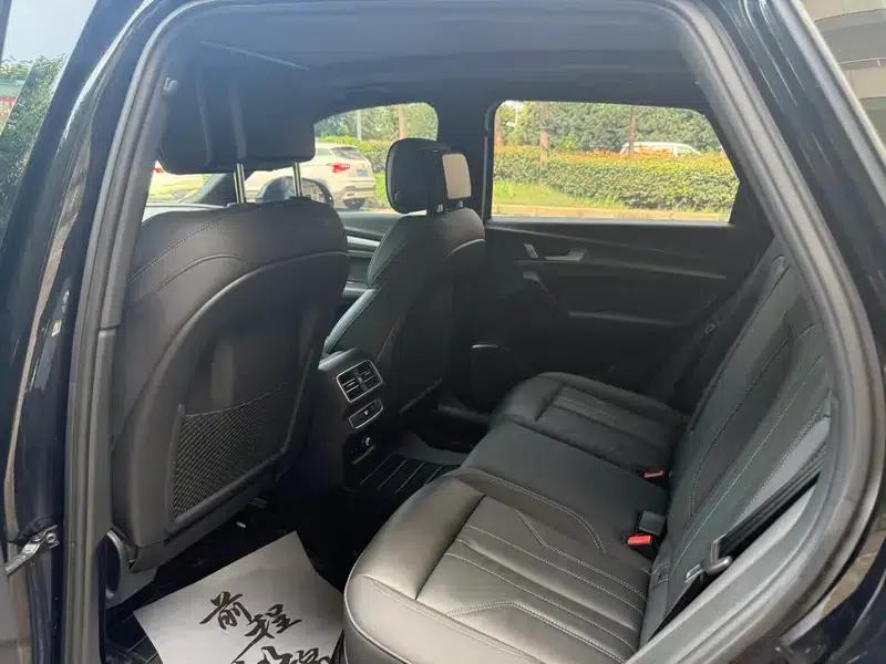Audi Q5L 2023 40T Luxury Dynamic — миниатюра 9