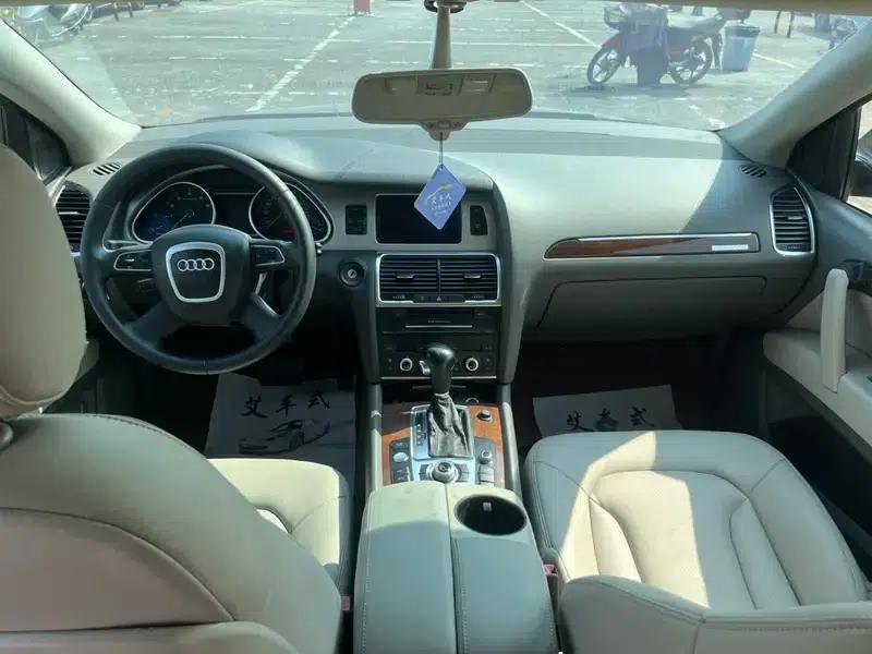 Audi Q7 2010 3.6 FSI quattro Technology Edition — миниатюра 11
