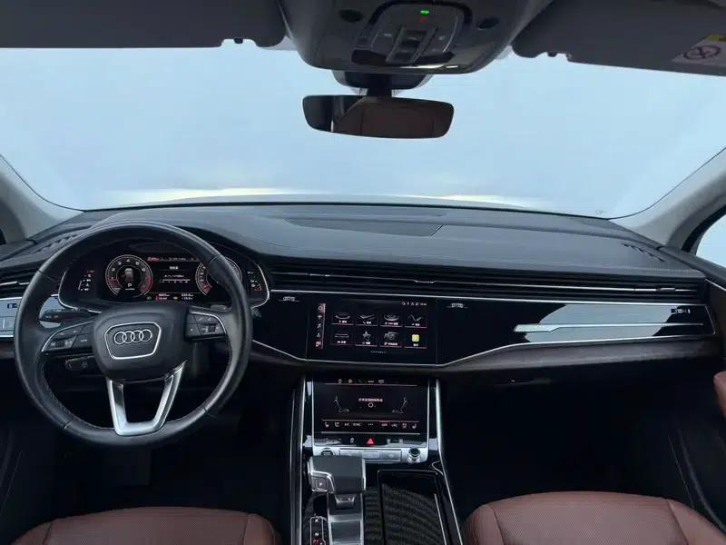 Audi Q7 2024 45 TFSI quattro S line Sport — миниатюра 8