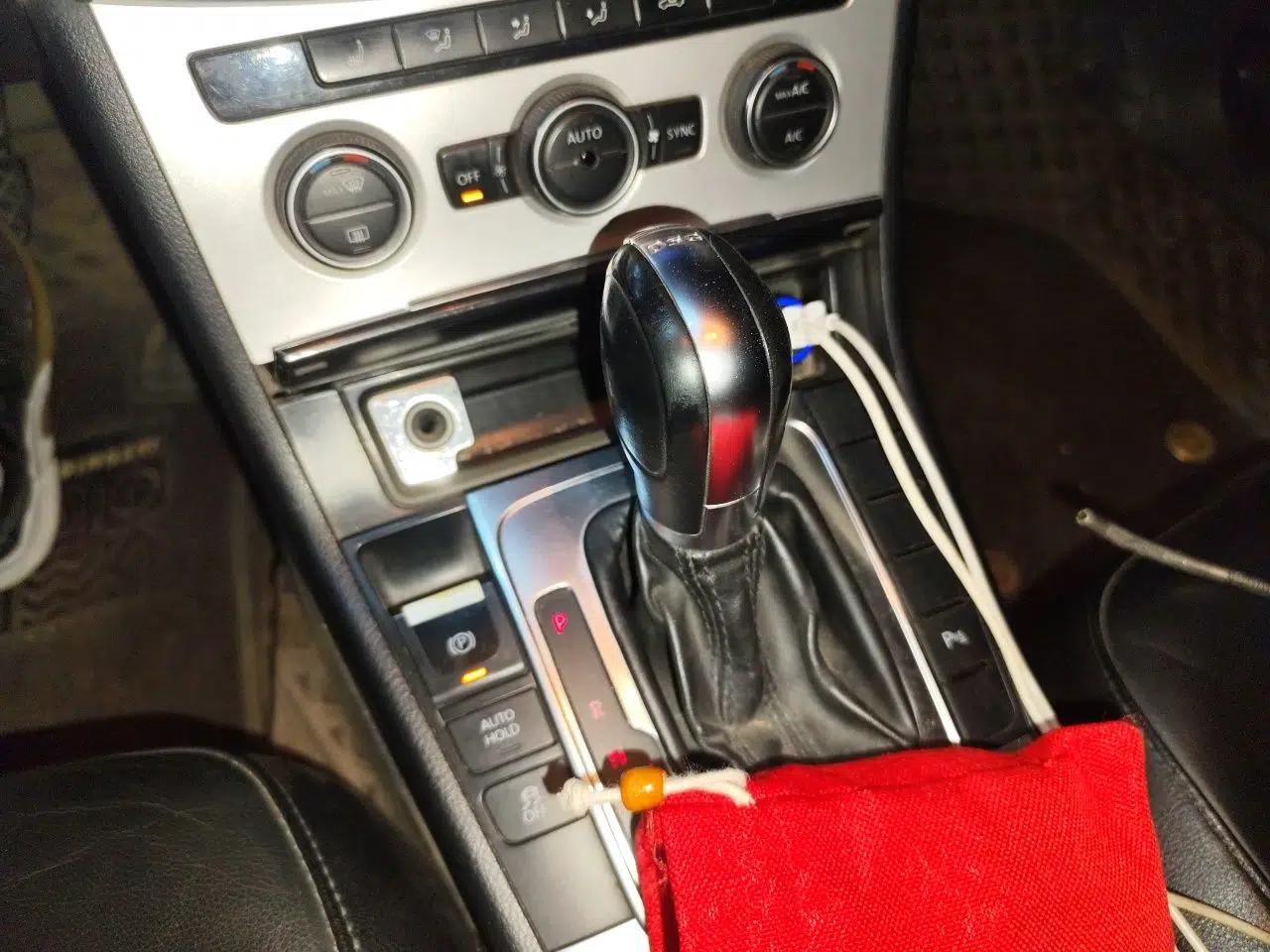 Volkswagen Magotan 2015 1.8TSI Luxury Model — миниатюра 14