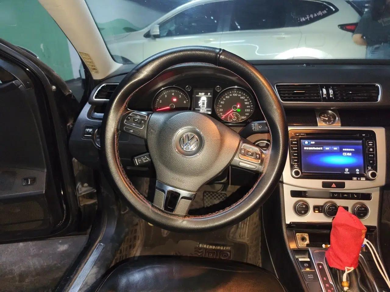 Volkswagen Magotan 2015 1.8TSI Luxury Model — миниатюра 10