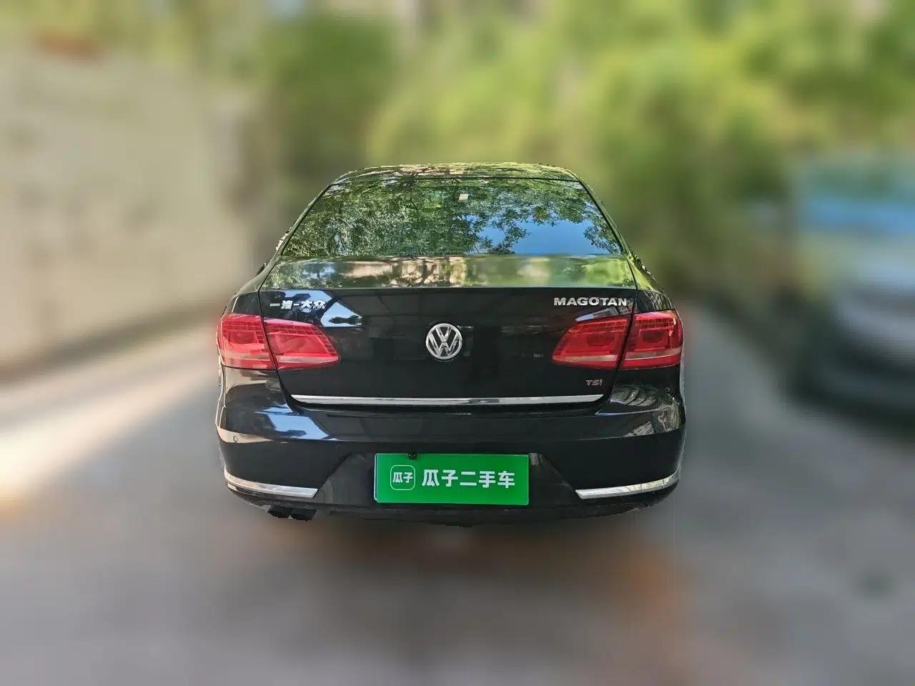 Volkswagen Magotan 2013 2.0 TSI Luxury Model — миниатюра 5
