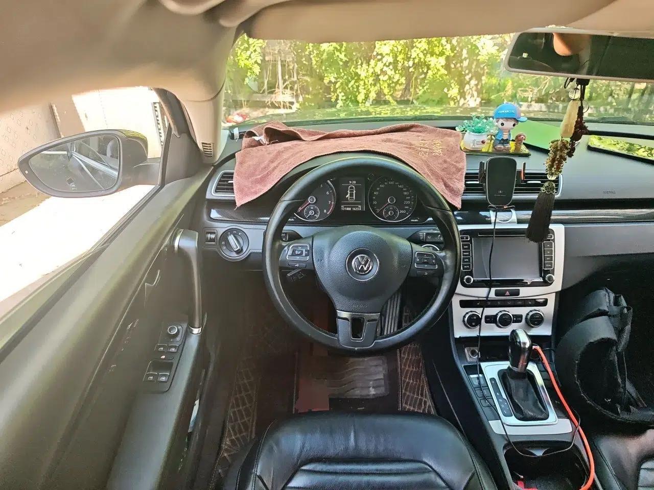 Volkswagen Magotan 2013 2.0 TSI Luxury Model — миниатюра 10