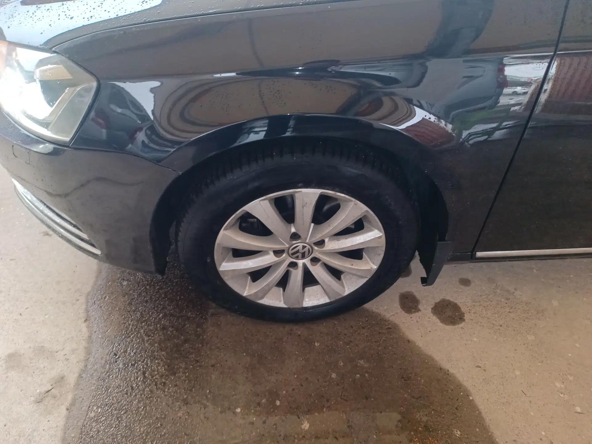 Volkswagen Magotan 2015 Facelift 1.8TSI Luxury Model — миниатюра 10