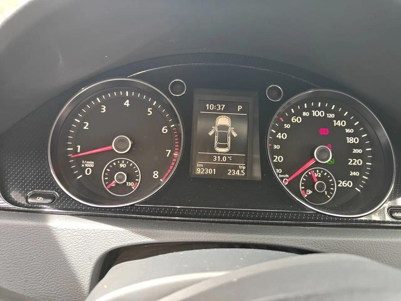 Volkswagen Magotan 2012 1.8TSI Luxury Model — миниатюра 11