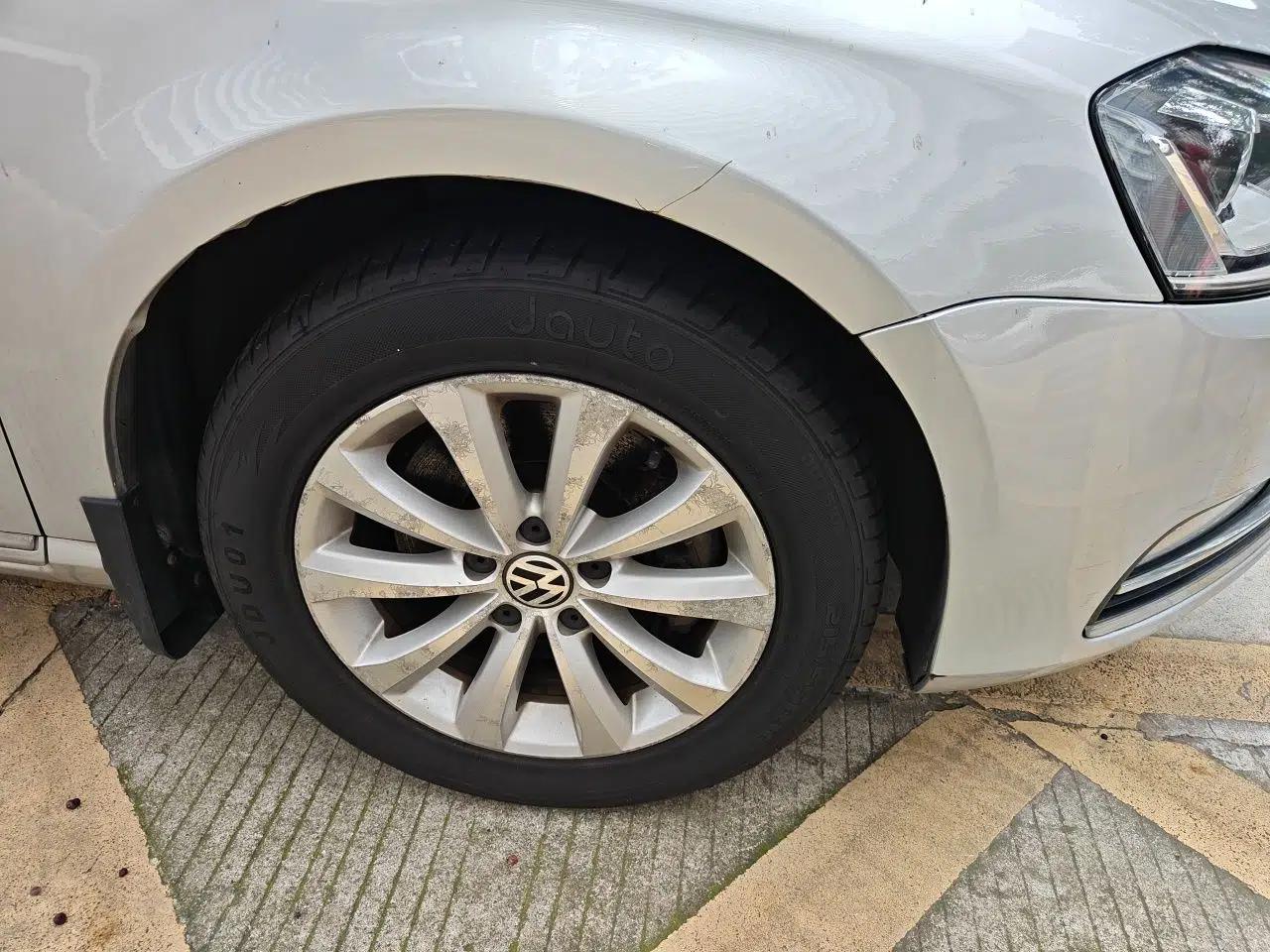 Volkswagen Magotan 2012 1.8TSI Luxury Model — миниатюра 8