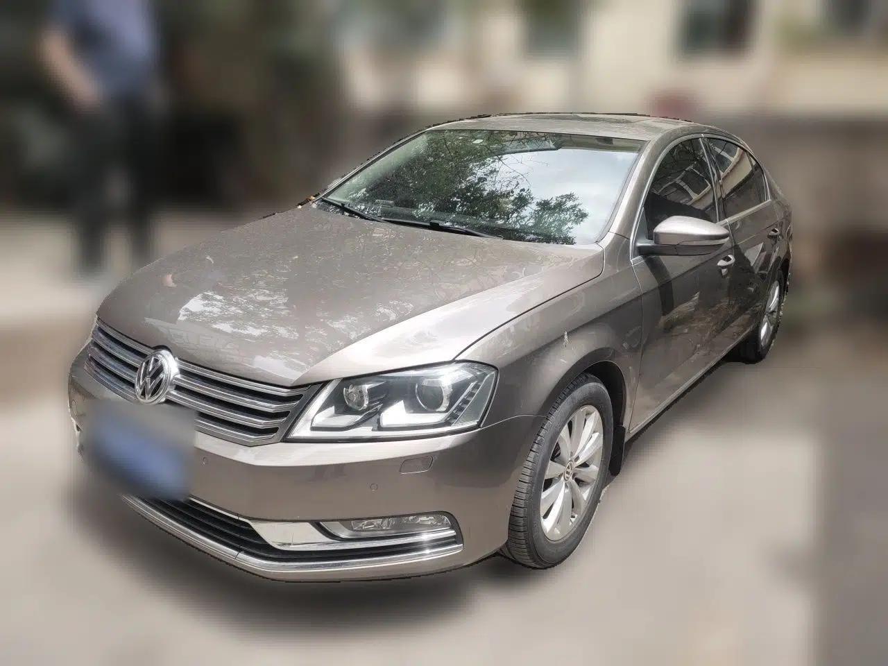 Volkswagen Magotan 2012 Revised 1.8TSI Luxury Version — миниатюра 1