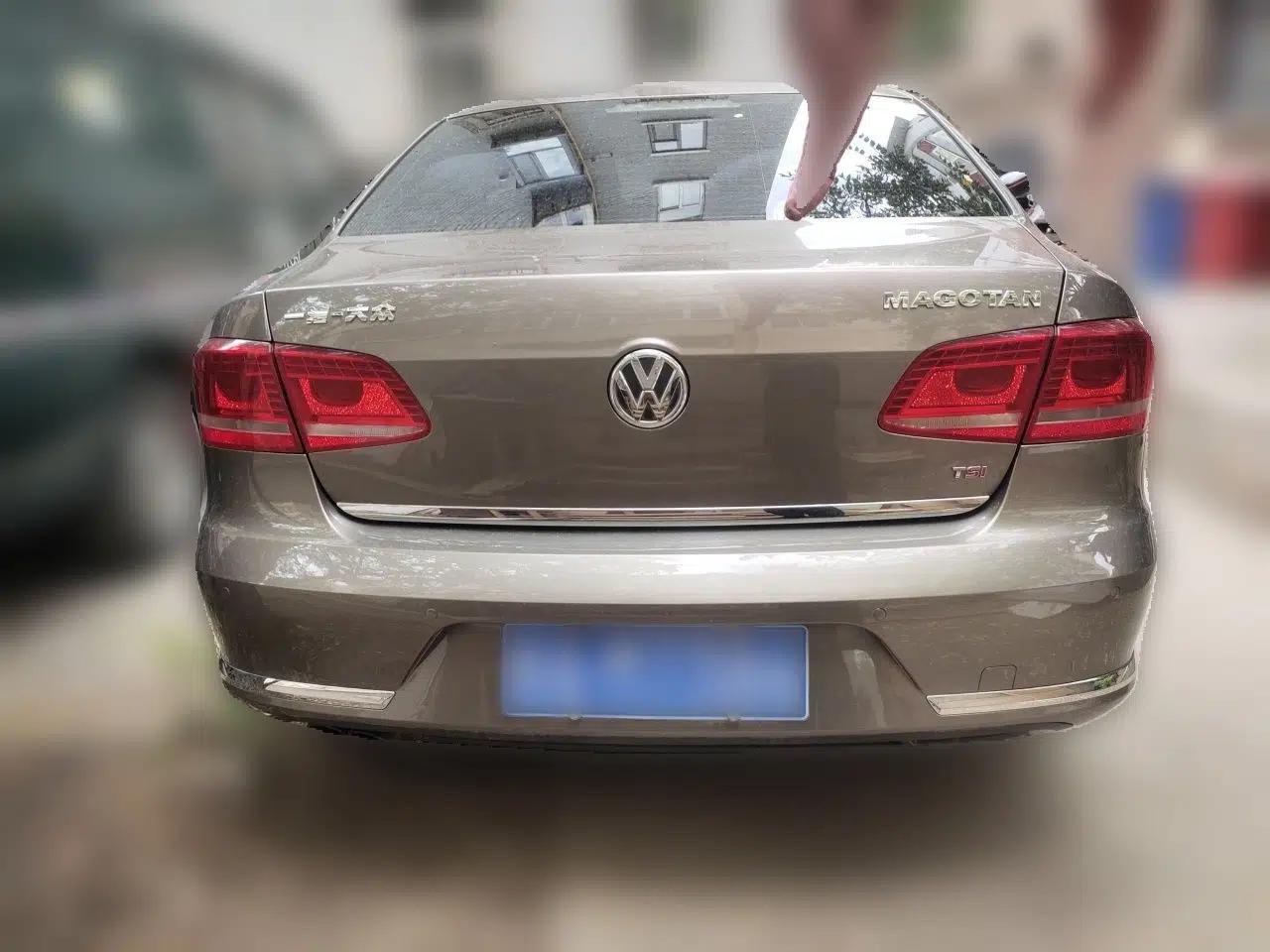 Volkswagen Magotan 2012 Revised 1.8TSI Luxury Version — миниатюра 5