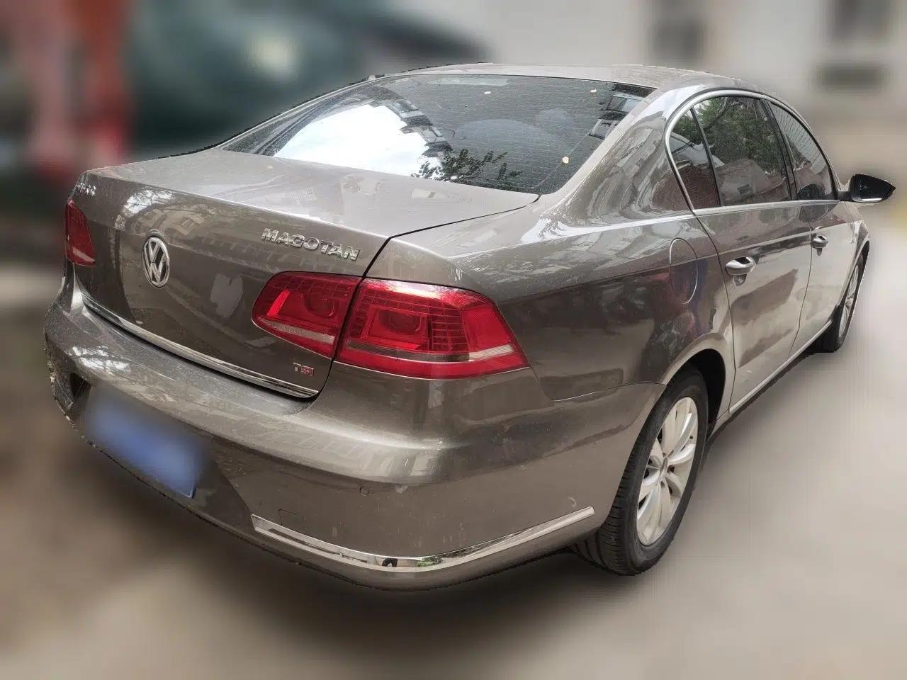 Volkswagen Magotan 2012 Revised 1.8TSI Luxury Version — миниатюра 6