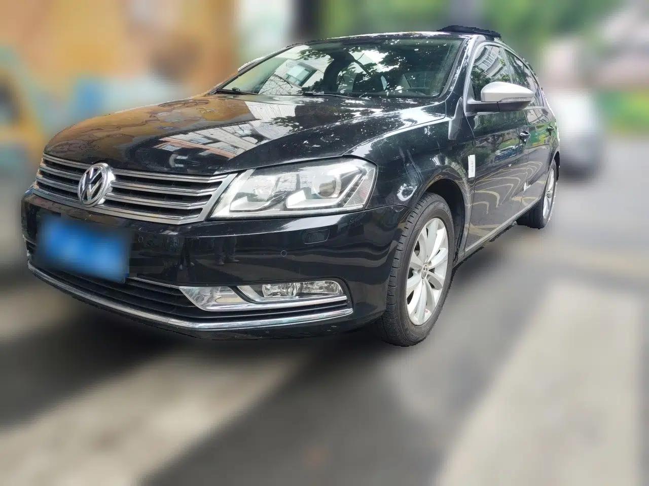 Volkswagen Magotan 2015 Facelift 1.8TSI Luxury Model — миниатюра 1