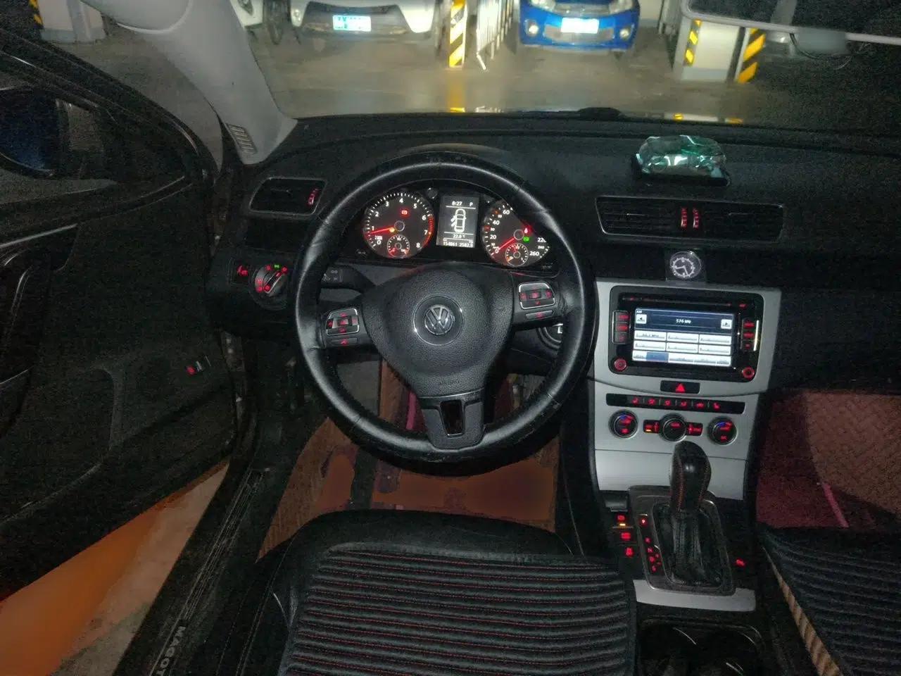 Volkswagen Magotan 2015 1.8TSI Luxury Model — миниатюра 10