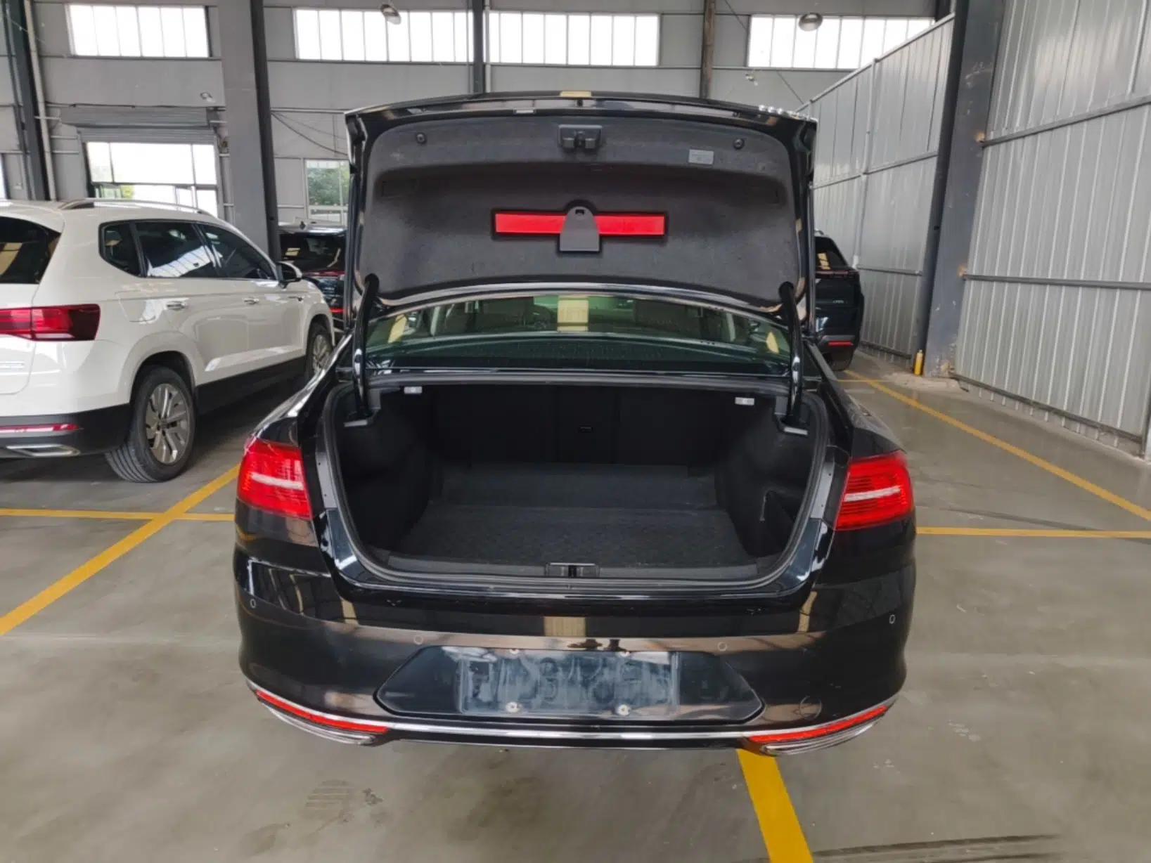 Volkswagen Magotan 2018 330TSI DSG Luxury Model — миниатюра 22