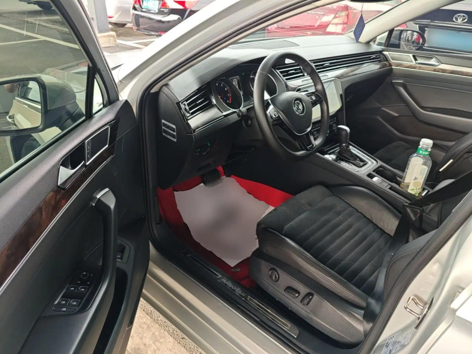 Volkswagen Magotan 2017 330TSI DSG Luxury Model — миниатюра 18