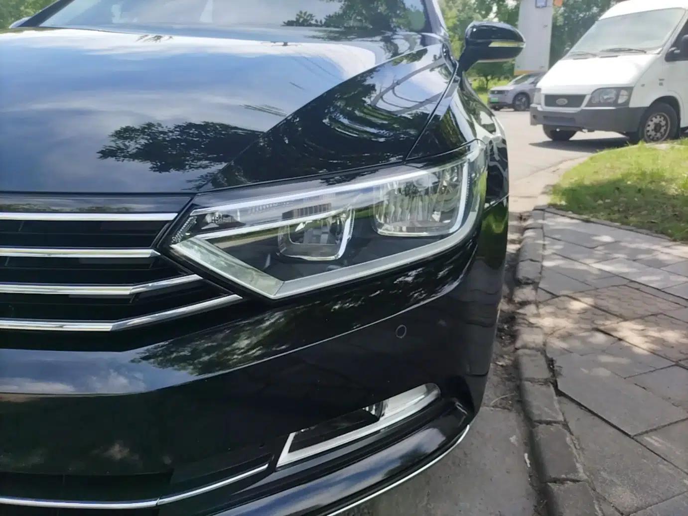 Volkswagen Magotan 2018 330TSI DSG Advanced Model — миниатюра 8