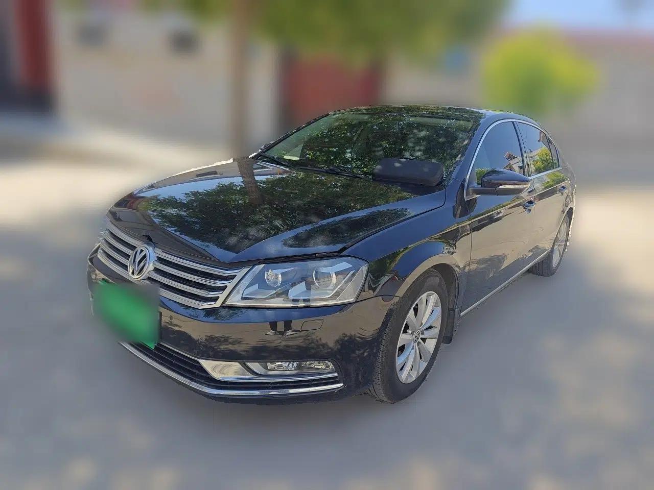 Volkswagen Magotan 2015 Facelift 1.8TSI Luxury Model — миниатюра 1
