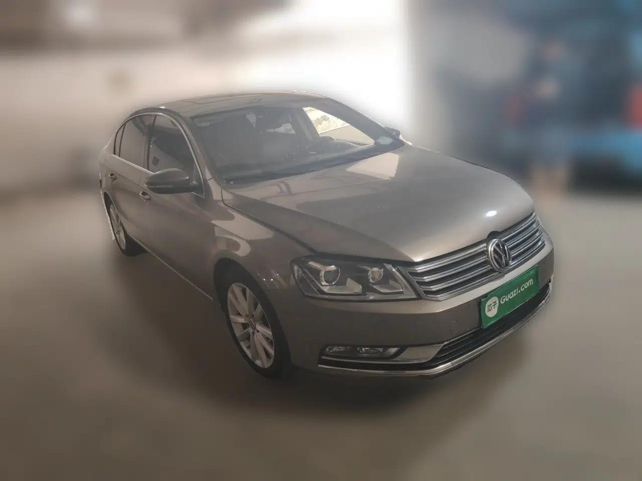 Volkswagen Magotan 2012 Facelift 1.8TSI Prestige Model — миниатюра 3