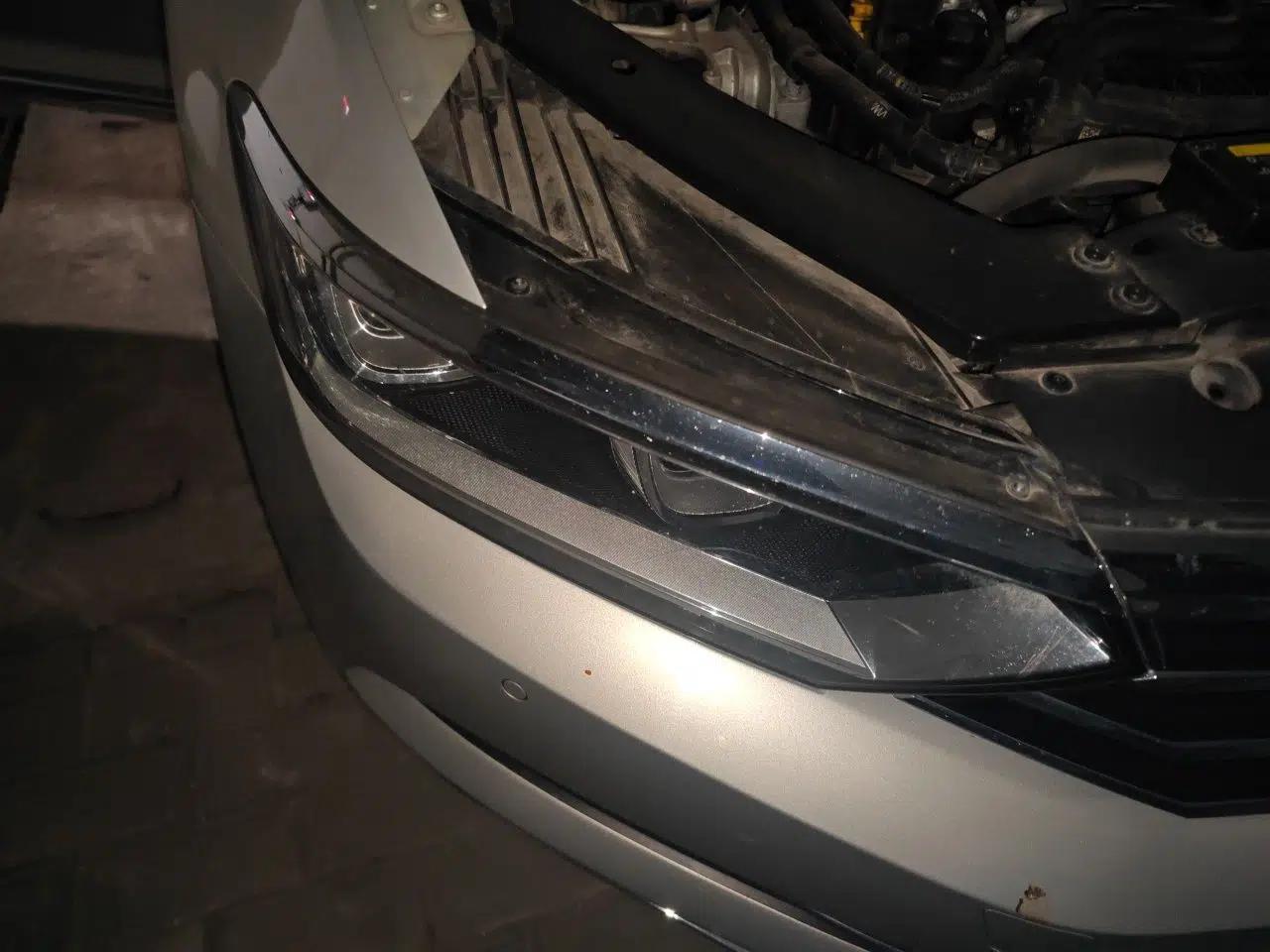 Volkswagen Magotan 2018 Facelift 330TSI DSG Luxury Model — миниатюра 7