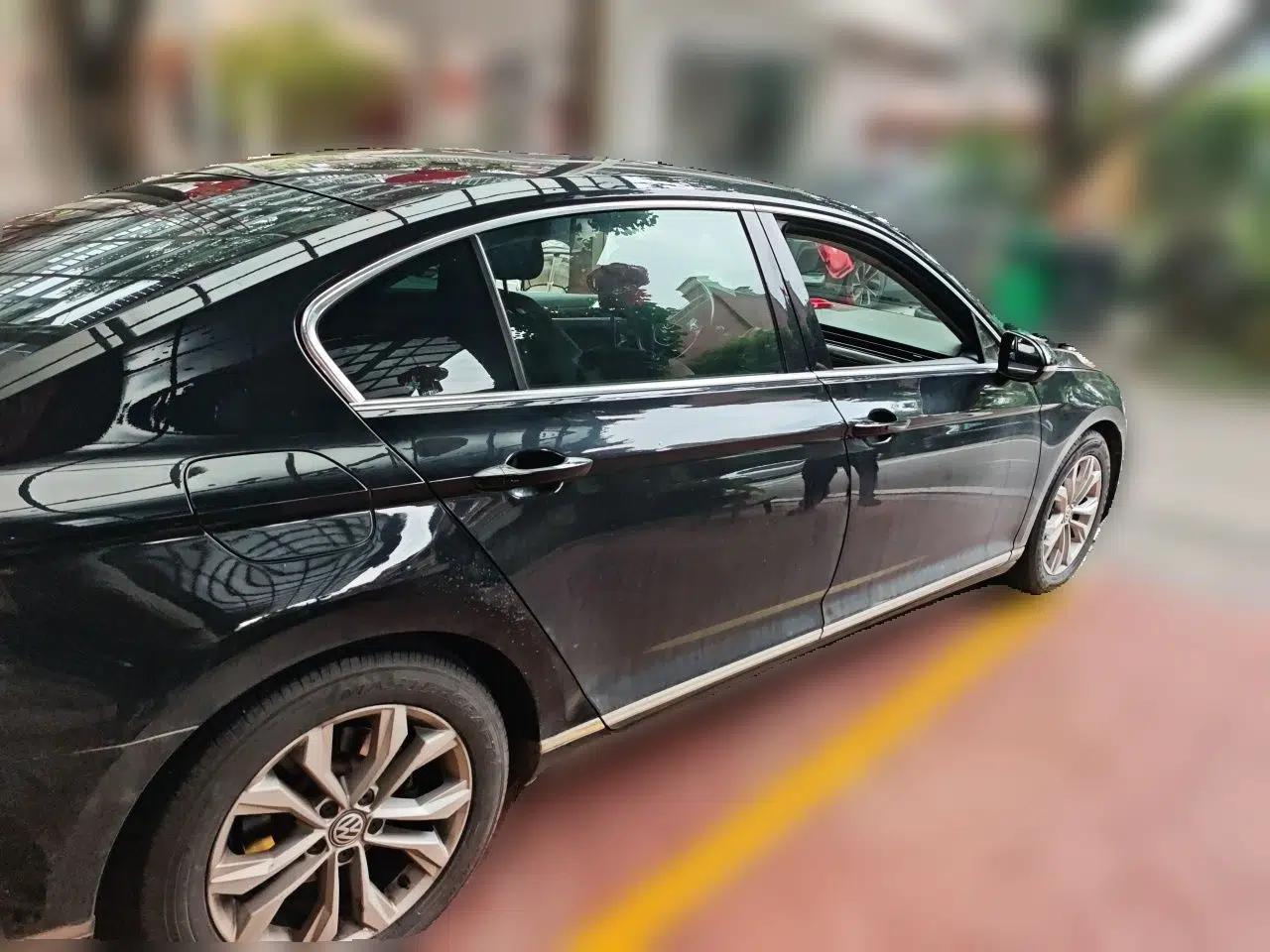 Volkswagen Magotan 2017 380TSI DSG Luxury Model — миниатюра 6