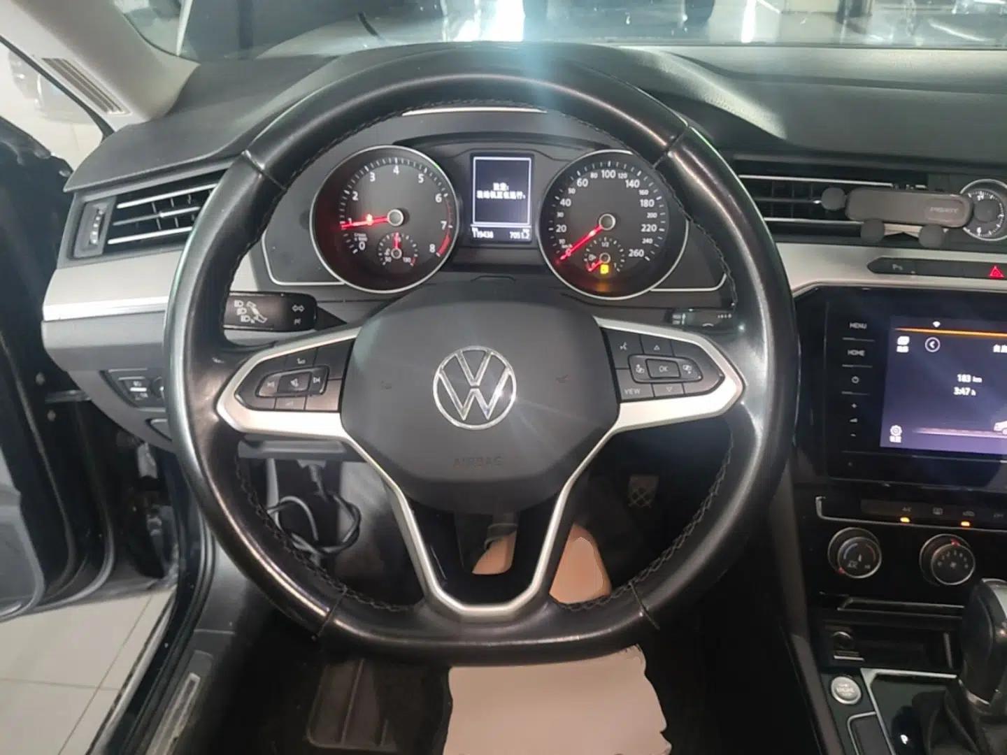 Volkswagen Magotan 2020 280TSI DSG Comfort Edition — миниатюра 13