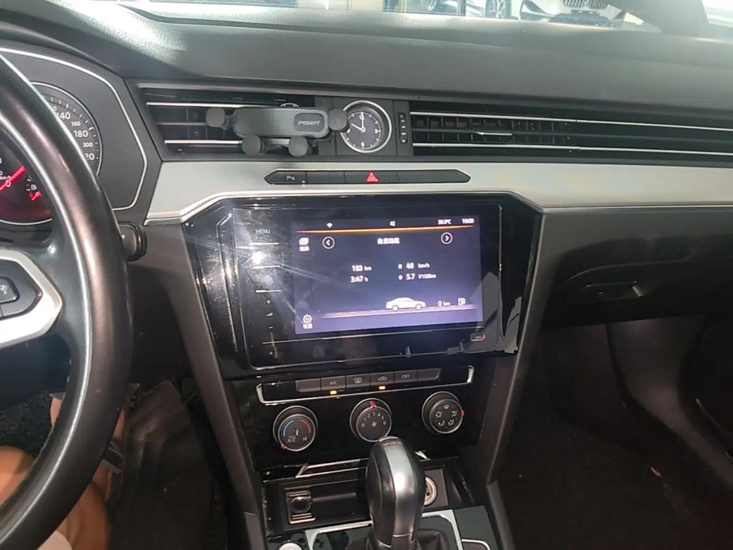 Volkswagen Magotan 2020 280TSI DSG Comfort Edition — миниатюра 15