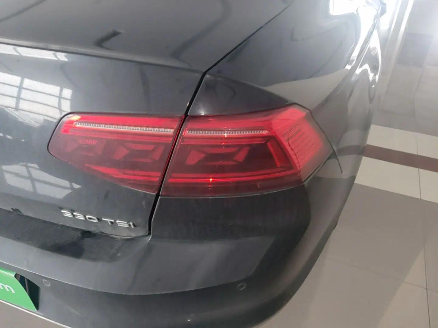 Volkswagen Magotan 2020 280TSI DSG Comfort Edition — миниатюра 9