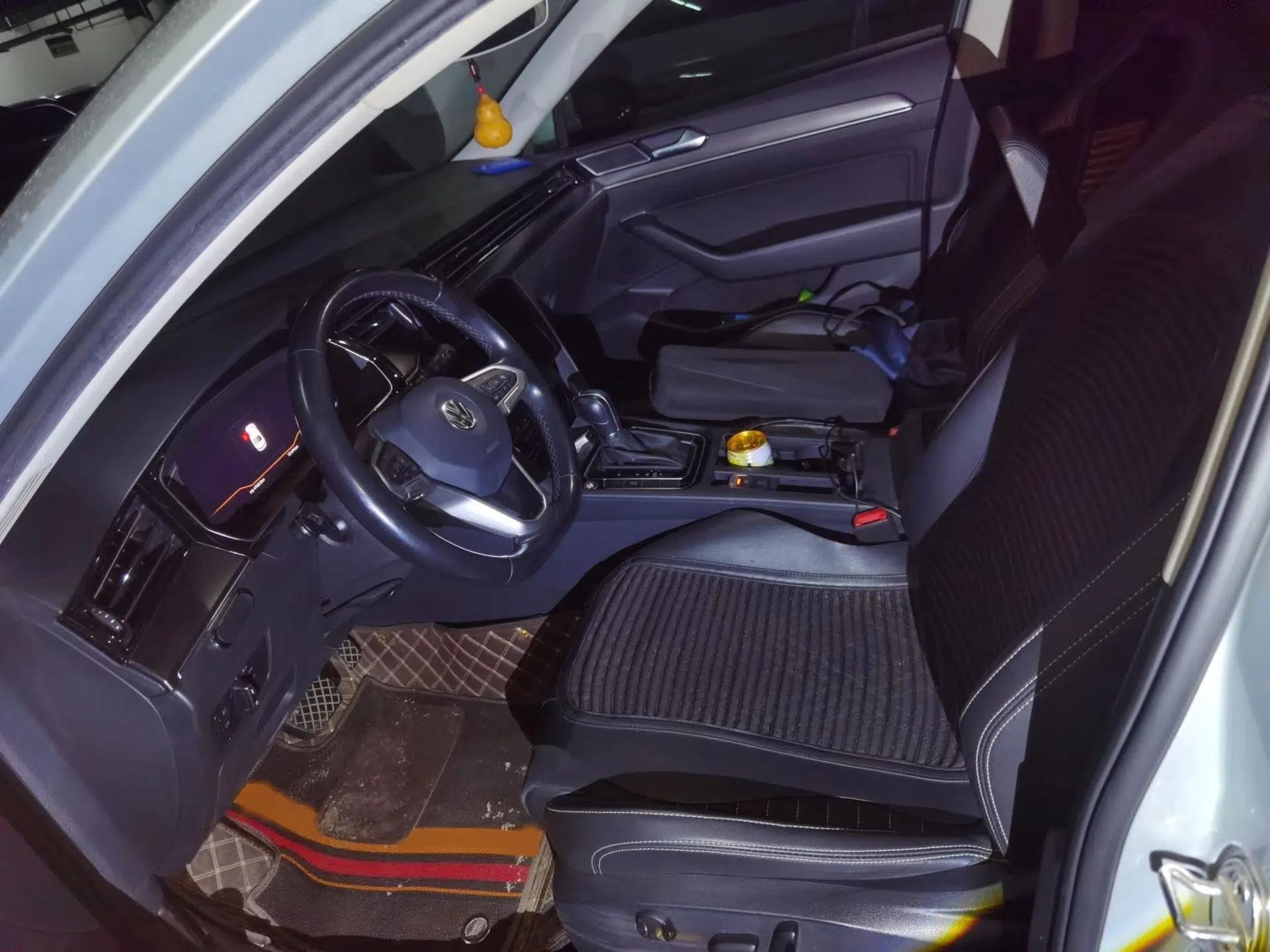 Volkswagen Magotan 2020 330TSI DSG Luxury Edition — миниатюра 14